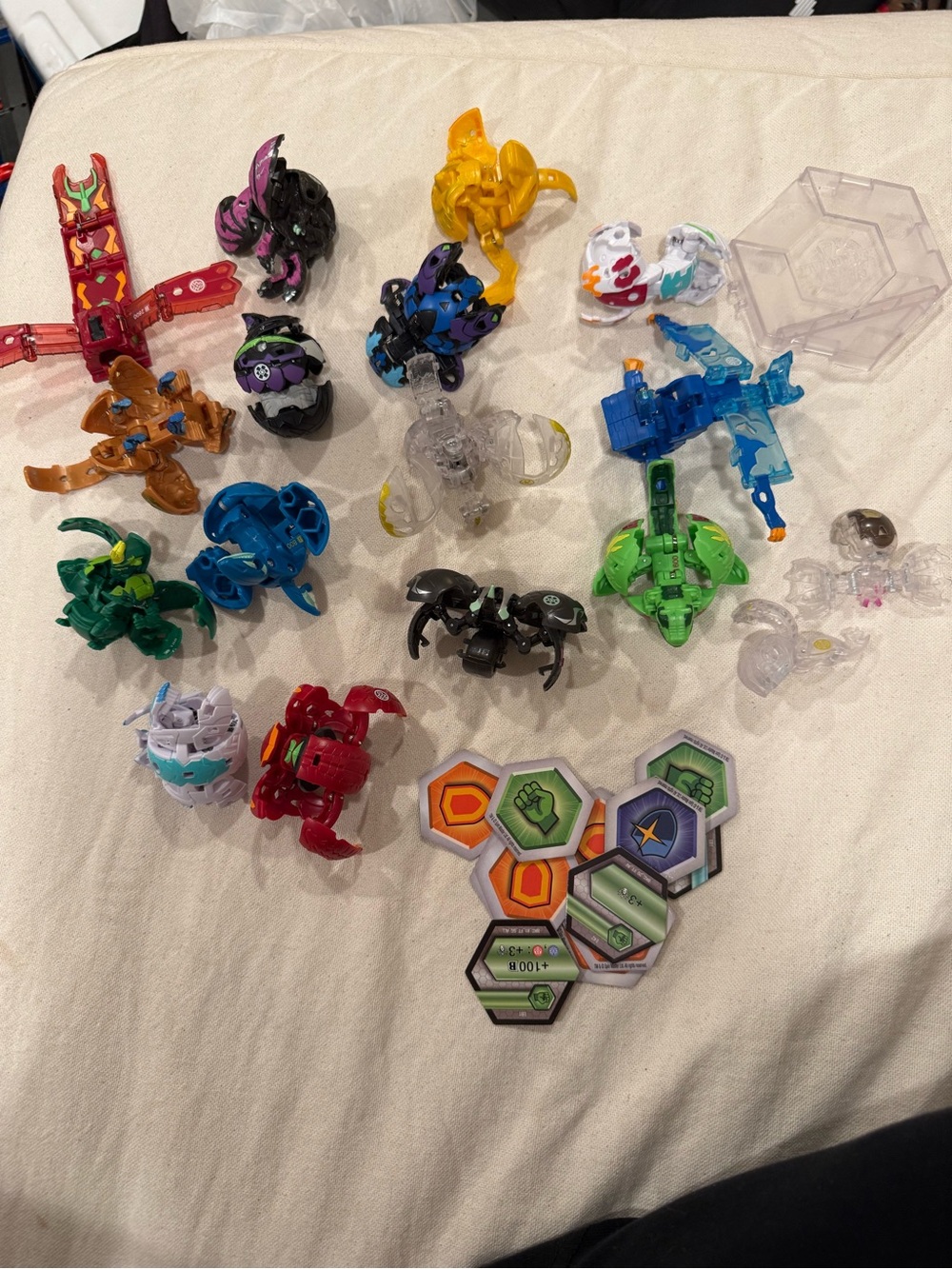 Bakugan Battle Brawlers Lot/Bundle- Great starter kit